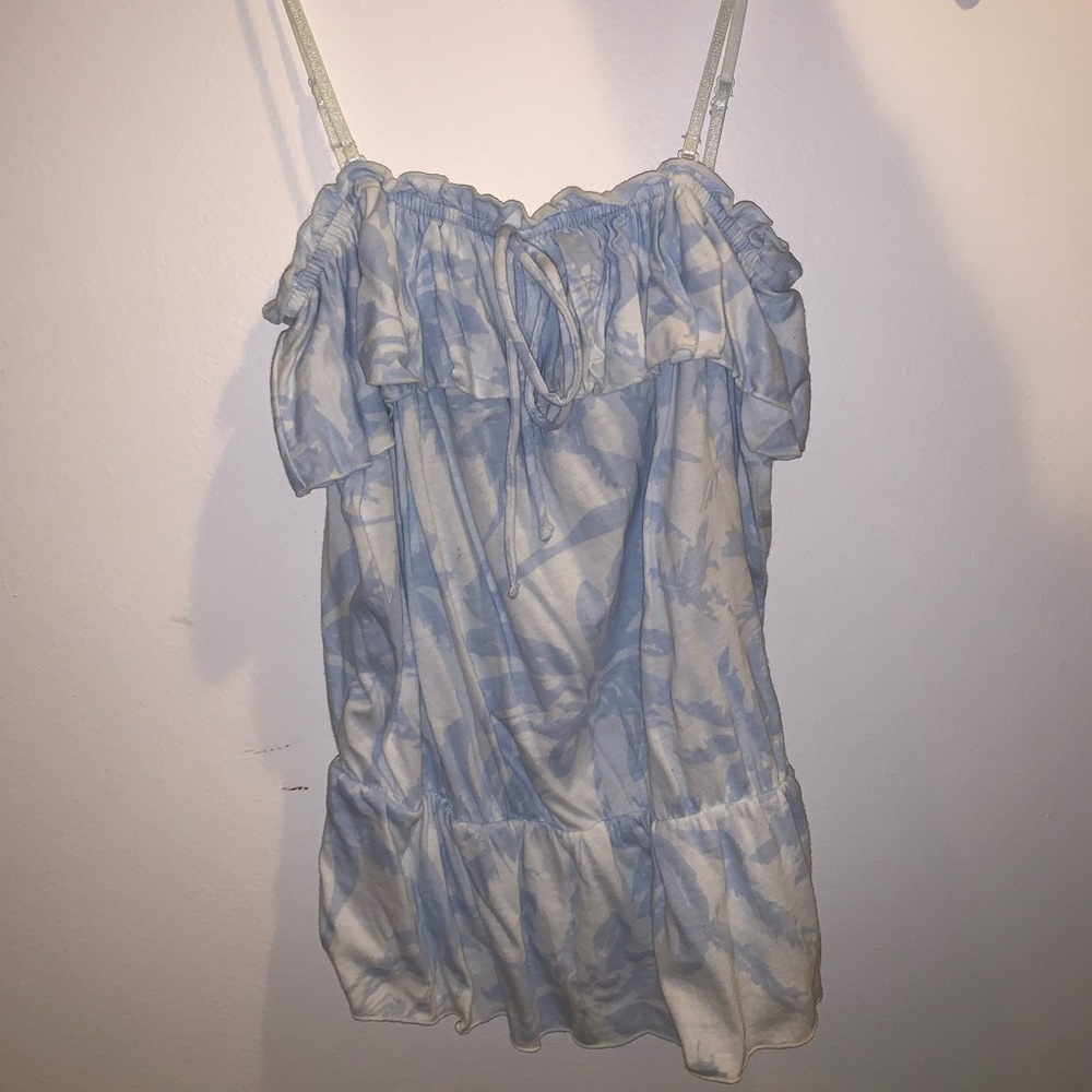 strapless top
